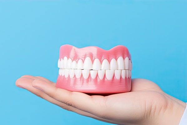 dentures-full-partial-river-city-dental